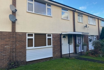 11 CROUGHTON COURT